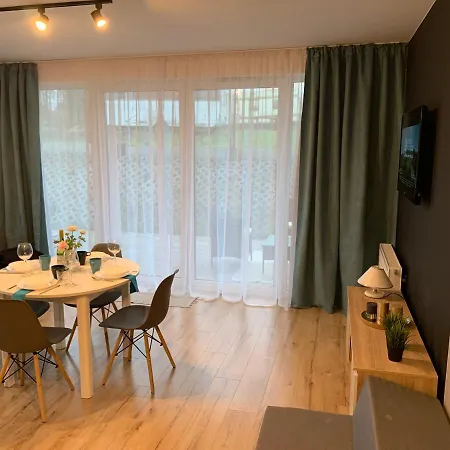 Blu 6 Cetniewo Osada *