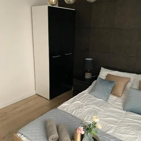 Blu 6 Cetniewo Osada